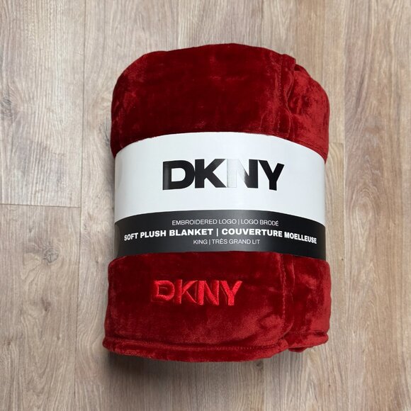 DKNY Red King Soft Plush Fleece Blanket Comforter Bedding Embroidered Logo - Picture 10 of 10